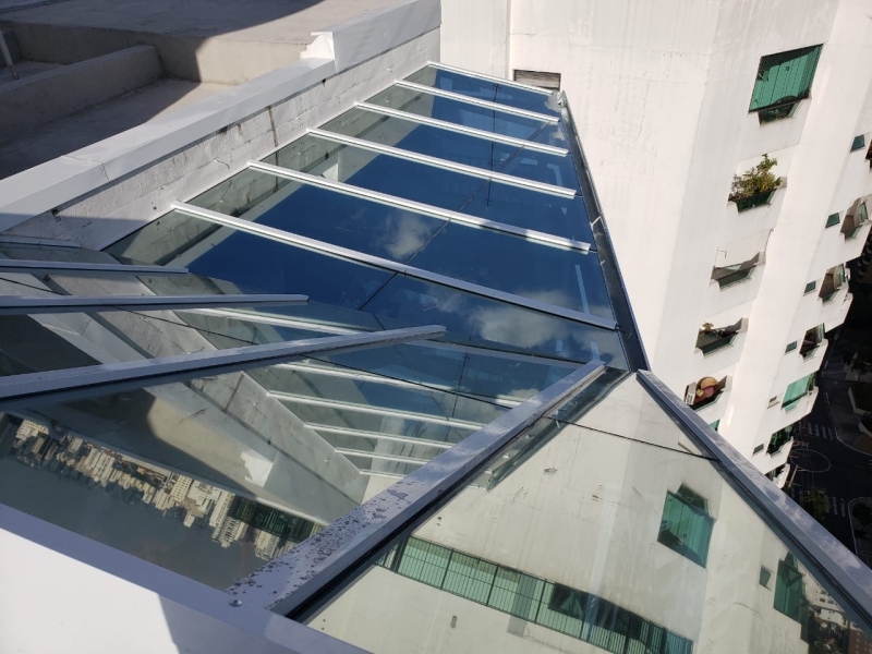 Instalação de Telhado de Vidro Retrátil Pinheiros - Telhado de Vidro área Externa